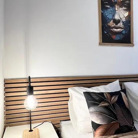 Δωμάτια σε οικογενειακή κατοικία Sem Janela Without Window