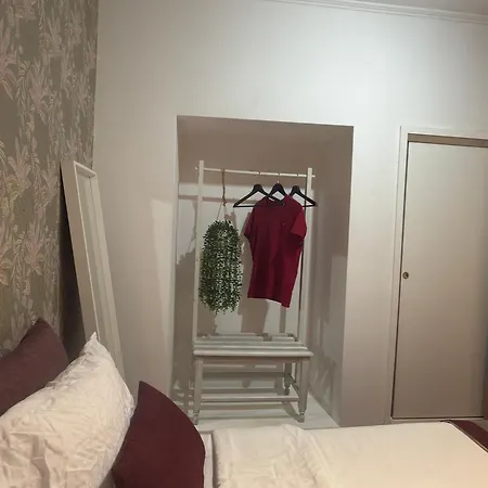 M Santa Catarina Sem Janelas Homestay szállás *